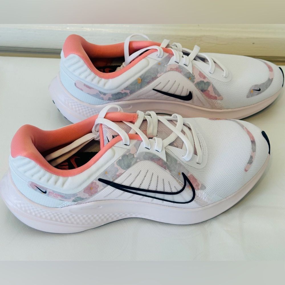Nike Women’s Quest 5 Premium Road Running sneakers size 7,5 new - Picture 6 of 13